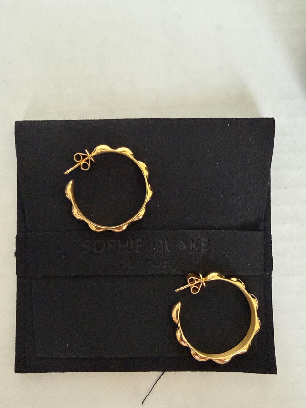 Sophie Blake 14kt Gold Plated  Selena Gold Hoop Earrings NWT - Picture 4 of 12
